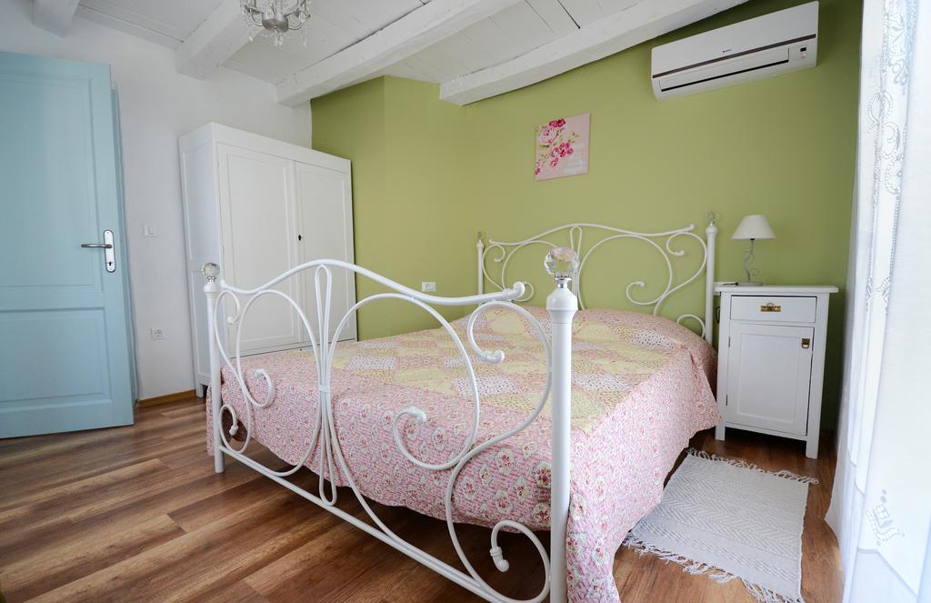Holiday Home Nono Frane Lindar Quarto foto